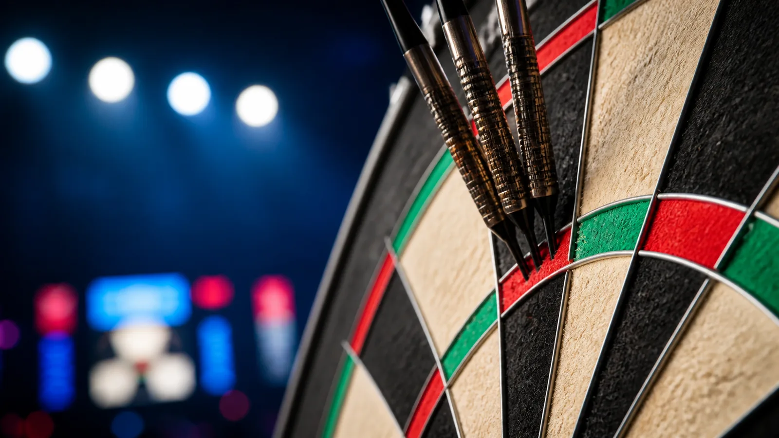Nathan Aspinall claque un 9 darter dès son retour au ProTour