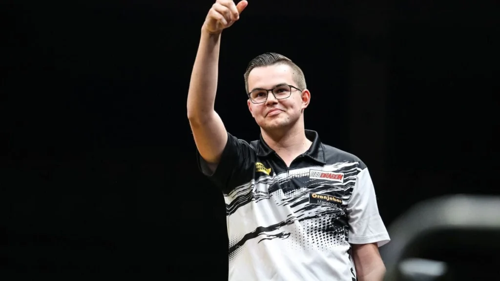 Gian van Veen confiant pour la coupe du monde de fléchettes